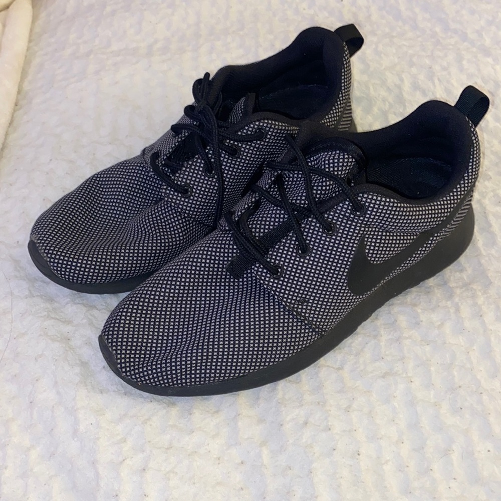 Nike sneakers great condition